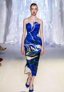 中國風(fēng)民族服飾 全世界頂尖時裝大師為它著了魔